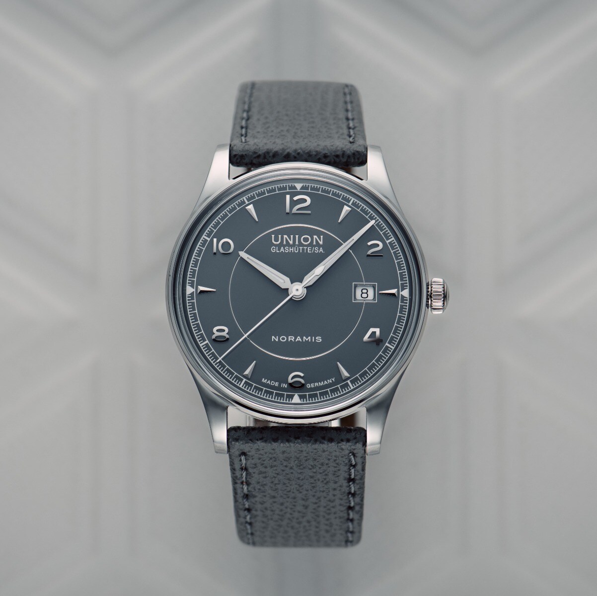 NORAMIS 诺拉敏斯系列日历腕表 NORAMIS 诺拉敏斯系列日历腕表